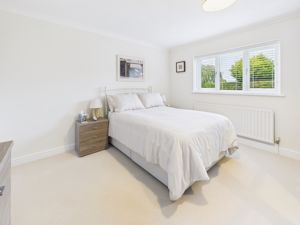 Bedroom- click for photo gallery